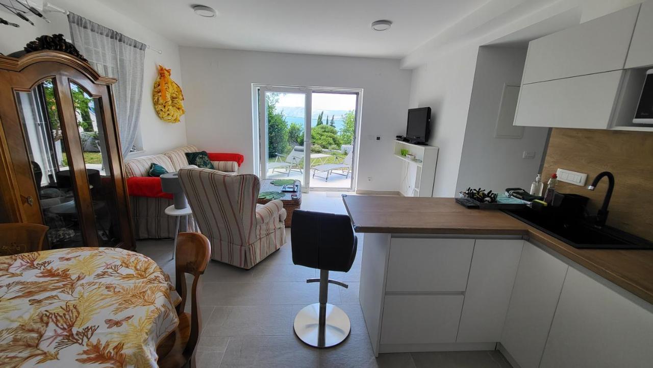 Apartments Amadea Novi Vinodolski Εξωτερικό φωτογραφία
